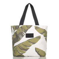 Aloha Collection Day Tripper Tote in Luau