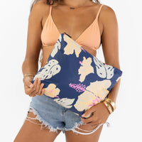 Max Pouch - Pape’ete by Samudra in Neon Moon on Navy by Aloha Collection