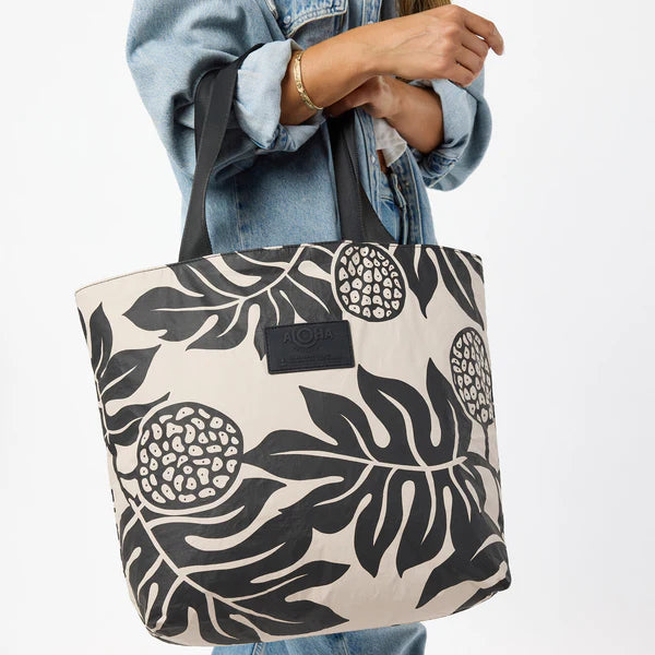 Day Tripper Tote Bag - Holomua in Black/Sandstone by Aloha Collection