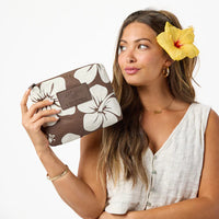 Small Pouch - Hana Hou in Sandstone/Coconut Aloha Collection