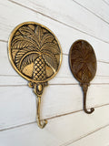Round Palm Hook by Pineapple Traders